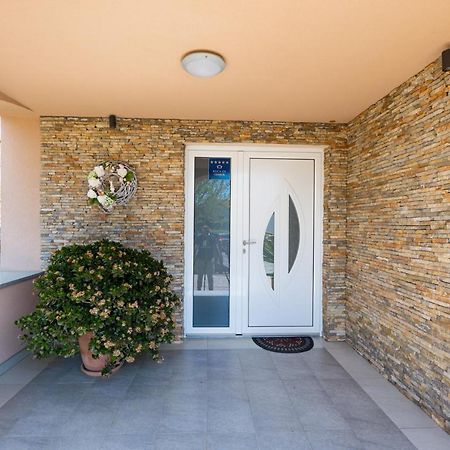 Villa Antonia Kornić Eksteriør bilde